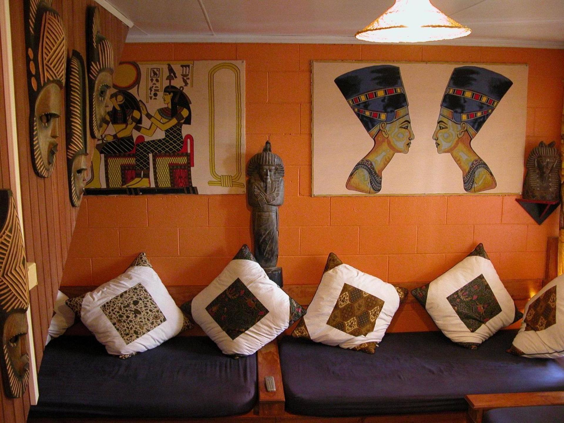 Global Village Travellers Lodge Greymouth Extérieur photo The interior of the gallery