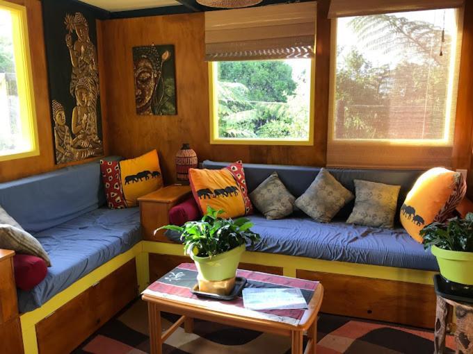 Global Village Travellers Lodge Greymouth Extérieur photo Interior of the Treehouse
