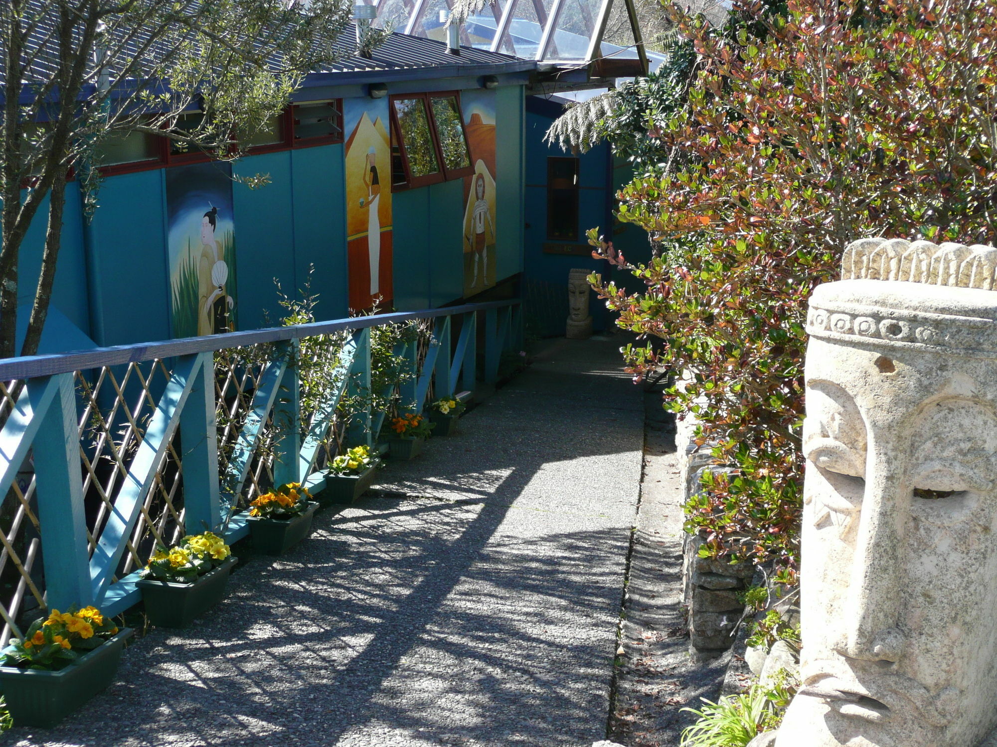 Global Village Travellers Lodge Greymouth Extérieur photo The entrance to the museum